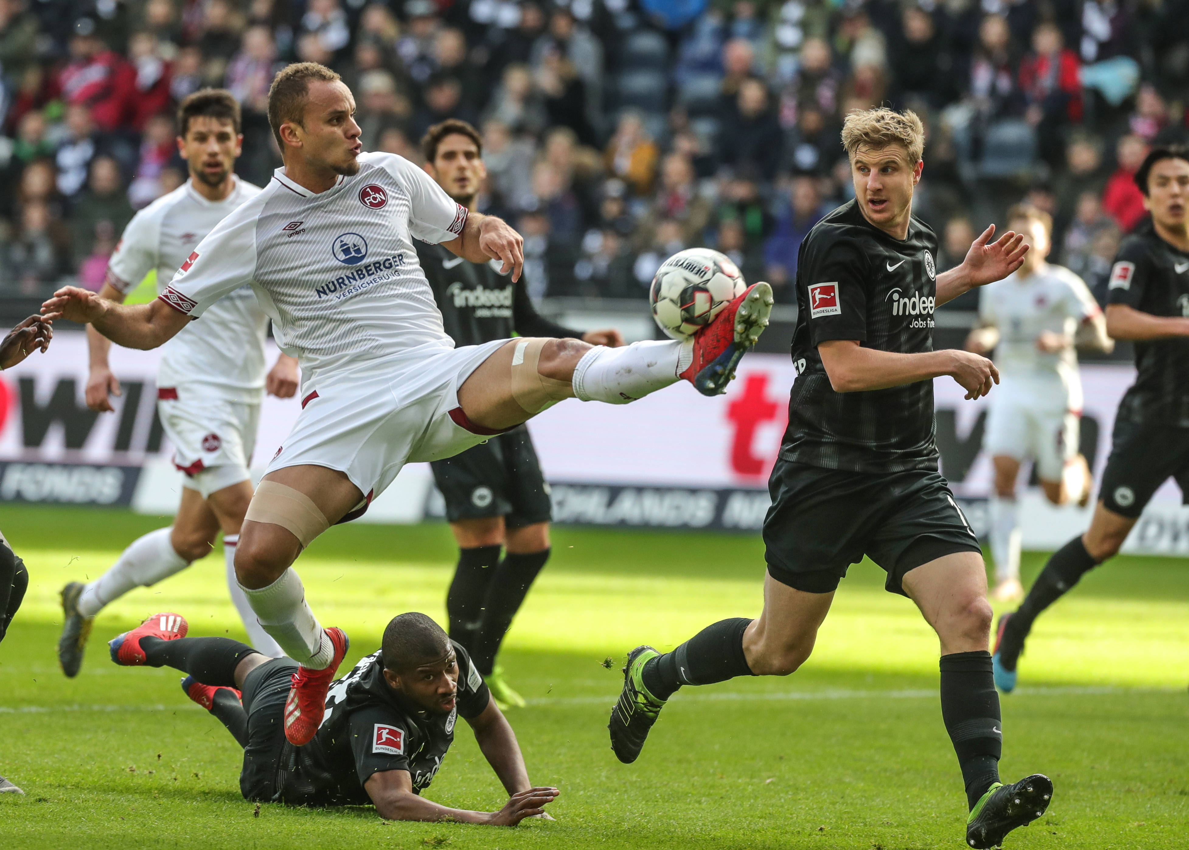 阿隆索：我们的球员态度不错；姆巴佩的身体状态不足以出场（阿隆索肯定球员态度，姆巴佩身体状态不足无缘出战）