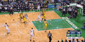 斯内德：亚马尔是巴萨的新梅西，甚至未来可能超过梅西的水平（斯内德：亚马尔堪称巴萨新梅西，未来成就或将超越梅西）