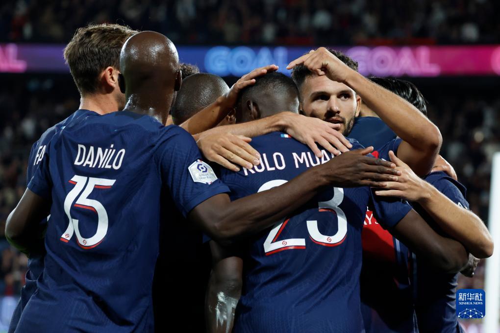 13胜4平，那不勒斯自1987年以来首次全年意甲主场保持不败（那不勒斯意甲全年主场不败，13胜4平达成1987年以来首次）