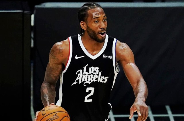 收获亚冠客场首分，杨明洋：继续努力继续拼（亚冠客场斩获第一分，杨明洋：还要加把劲继续拼搏）