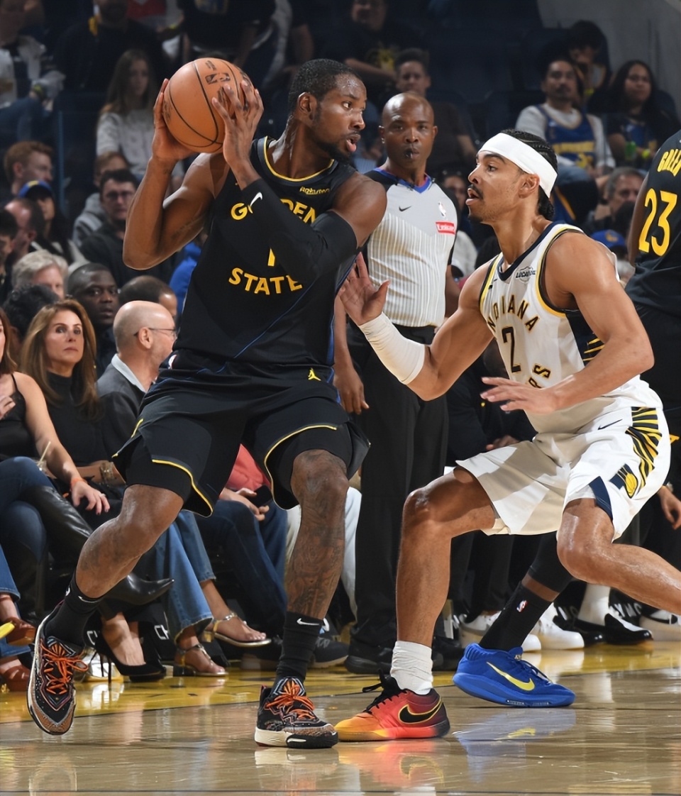 布兰登·威廉姆斯半场13分，创下其本赛季半场得分新高（布兰登·威廉姆斯半场砍下13分，创赛季半场新高）