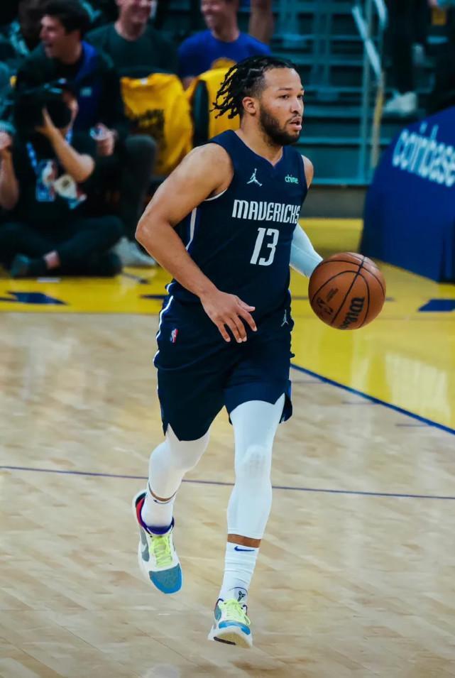 球员精神振 球员精神振